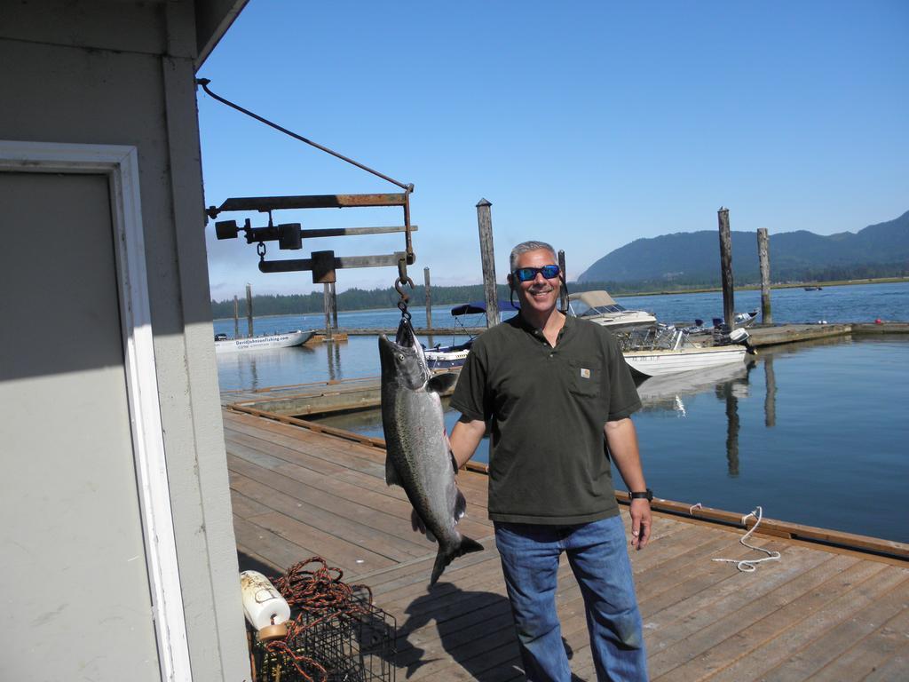 Paradise Cove Rv Resort & Marina Wheeler Exterior photo